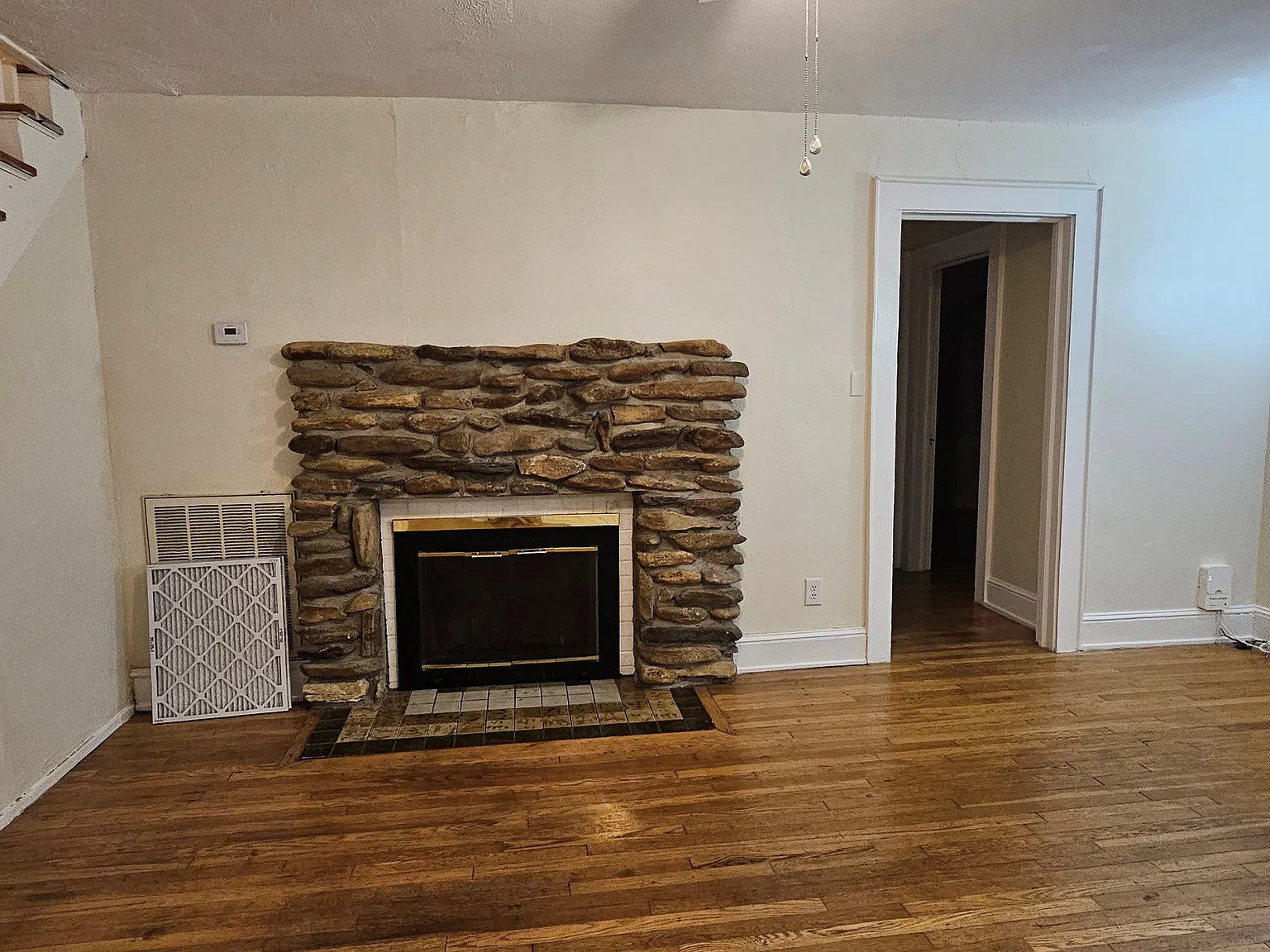 3 bed, 1364 sqft, $1,500 — Photo 3