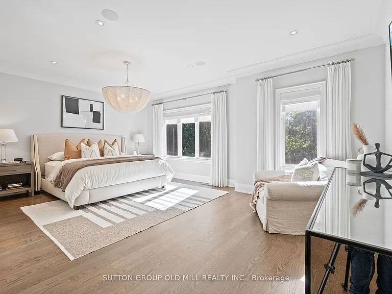 8 Cumberland Dr — Photo 30