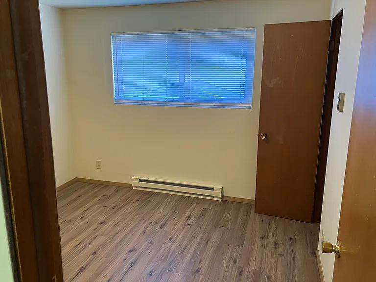 803 E Fir St #9 — Photo 6
