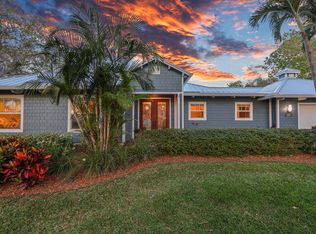 821 SW Pine Tree Ln, Palm City, FL 34990