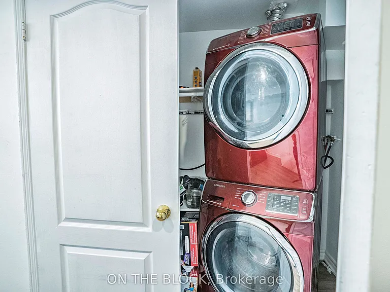 49 Leslie St #BASEMENT — Photo 6