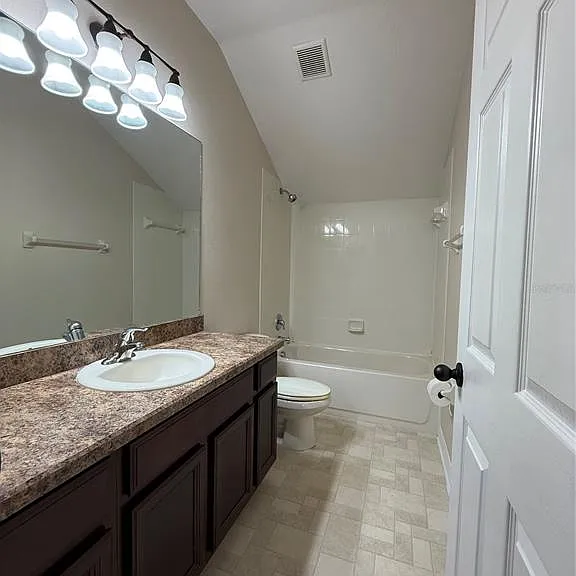 713 Bridgeford Crossing Blvd — Photo 35