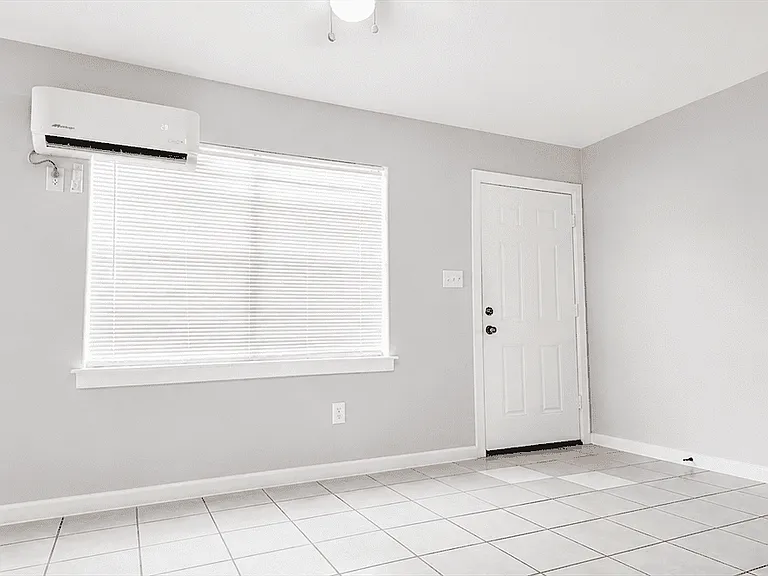 7818 Oak Knoll Ln #A — Photo 11