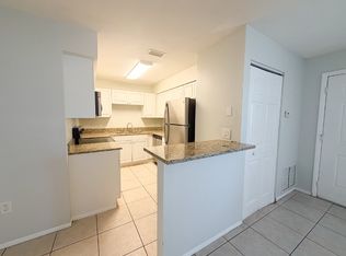 2 bed, 1.0 bath, 860 sqft, $1,495, Englewood, FL 34223