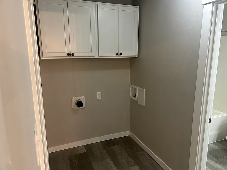 4501 NE Everett Dr — Photo 10