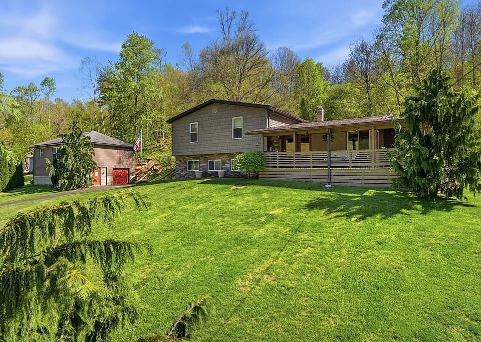 1st image of 279 Ahrensville Rd