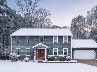 151 Granada Cir, Parkersburg, WV 26104