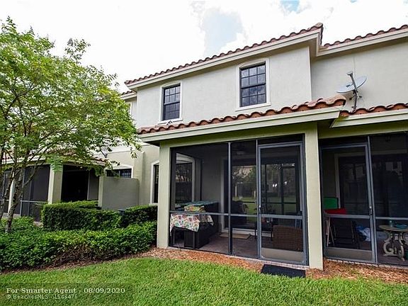 4th image of 13012 Riverwalk Cir N