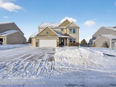 38 Lake Ridge Dr, Mason, MI, 48854