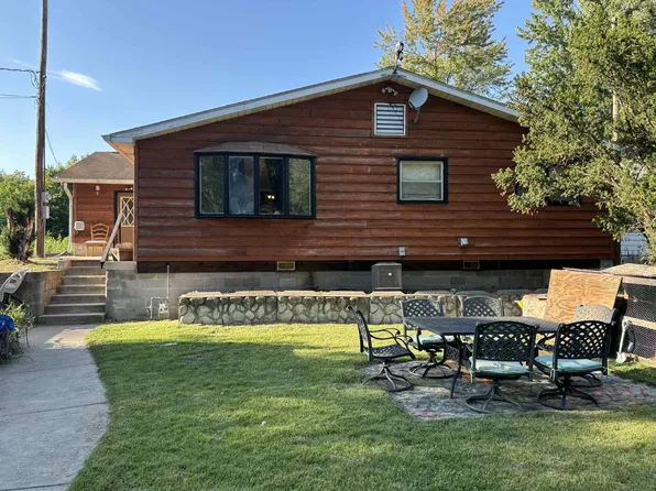 6860 Ramsey Rd, Hebron, IN 46341