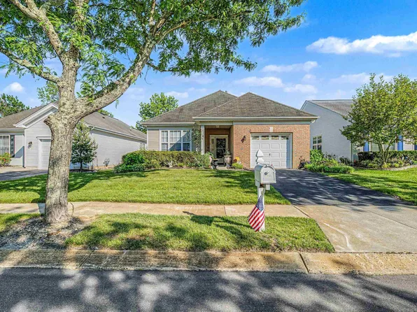520 Weston Dr, Galloway, NJ 08205