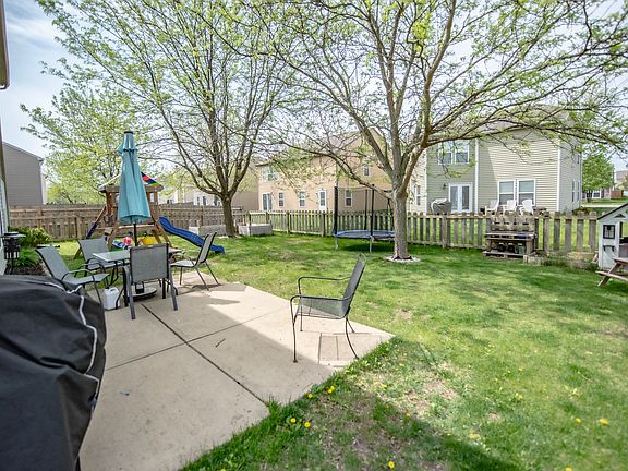 4th image of 15501 Gallow Ln