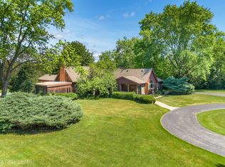 130 Old Dundee Rd, Barrington, IL 60010