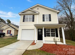 7136 Henderson Valley Ln, Charlotte, NC 28269