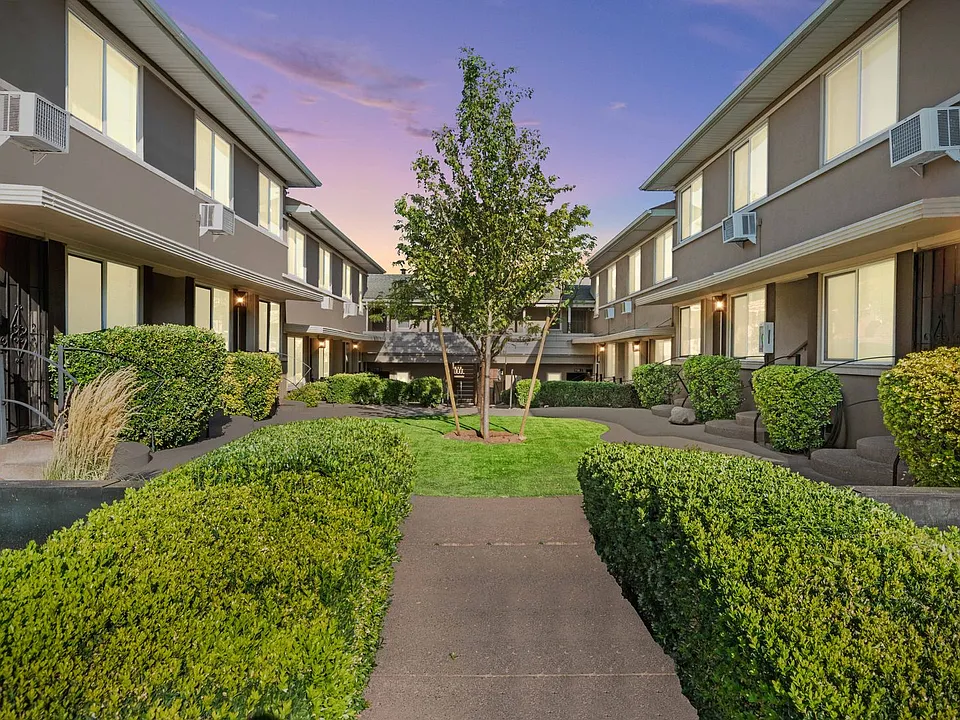 Midtown Commons