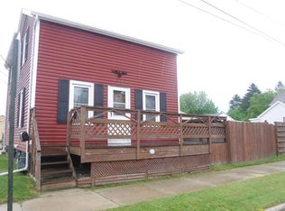 1022 20th St, Two Rivers, WI 54241