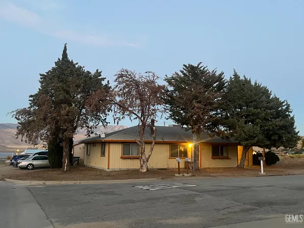 6401 Lynch Canyon Dr, Lake Isabella, CA 93240