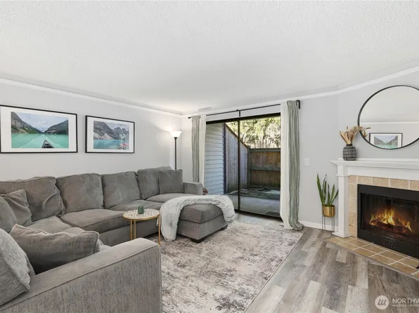 1812 SW 318th Place #28D, Federal Way, WA 98023