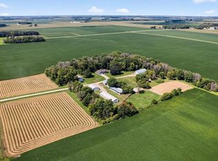 50424 305th St, Blooming Prairie, MN 55917