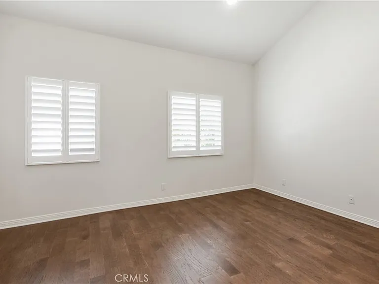 5200 White Oak Ave #36 — Photo 23