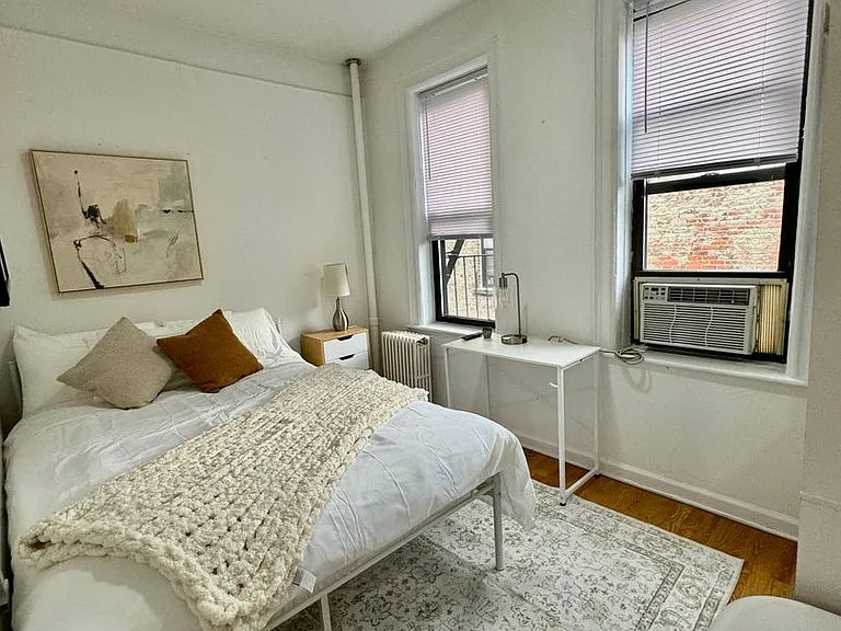 2403 Cambreleng Ave — Photo 42