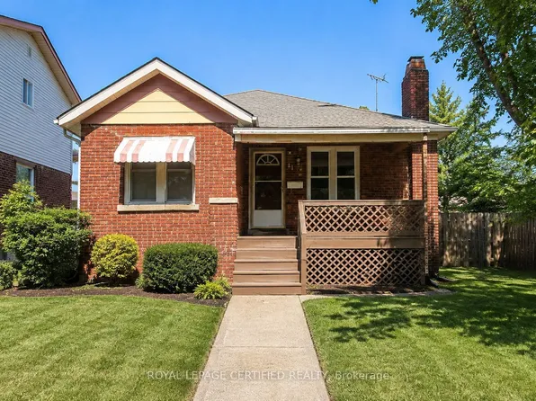 1184 Janette Ave, Windsor, ON N9A 5A7