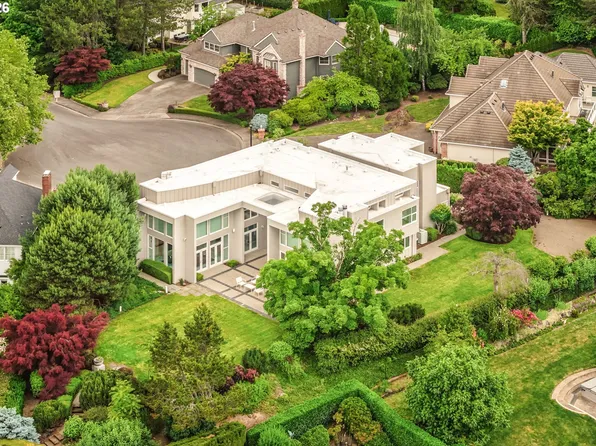 1775 NW 93rd Pl, Portland, OR 97229