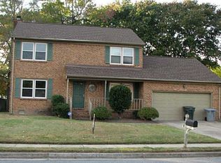54 Westview Dr, Hampton, VA 23666
