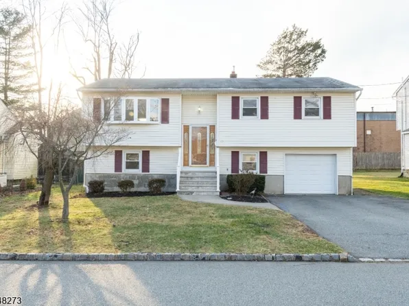 17 Longport Rd, Parsippany, NJ 07054