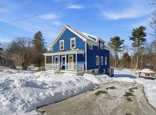 27 Ash St, Webster, MA 01570