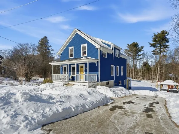 27 Ash St, Webster, MA 01570