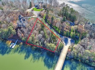 267 Windemere Isle Rd, Statesville, NC 28677