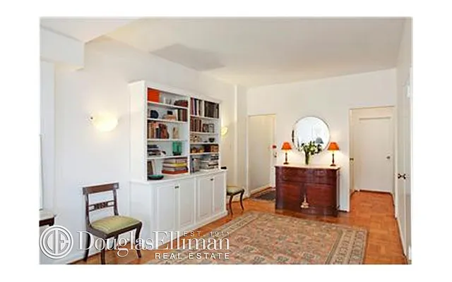 Sold by Douglas Elliman | media 20