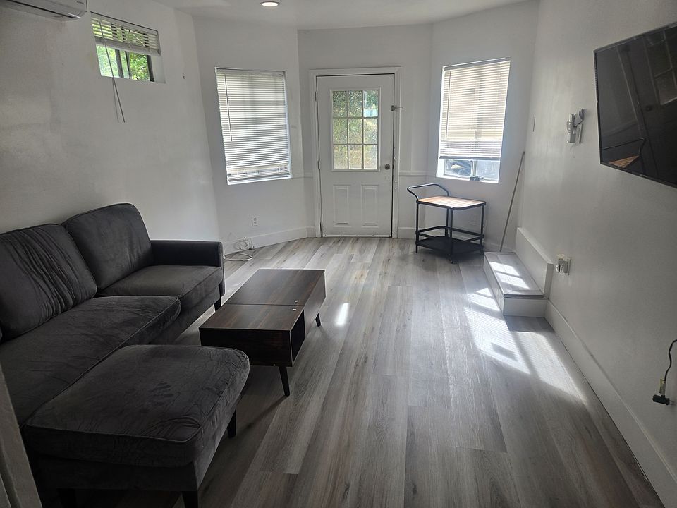 1st image of 6114 Melvin Ave