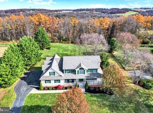 3674 Eagle Ridge Ct, Hanover, PA 17331