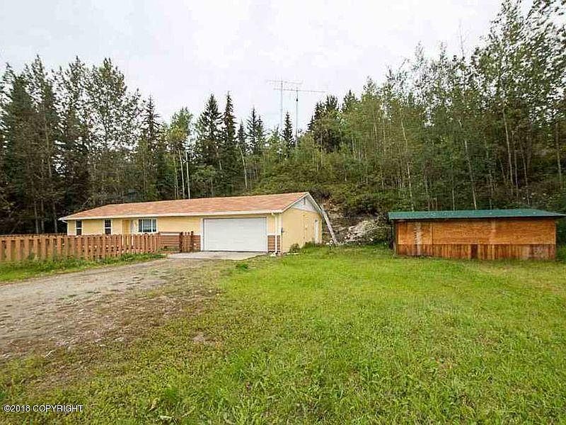 1st image of 846 Lakloey Dr