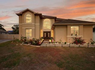 811 Sandcastle Cir, Brandon, FL 33511