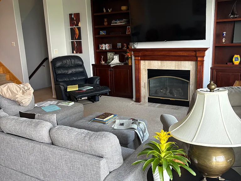 2030 NW Fargo Loop — Photo 2