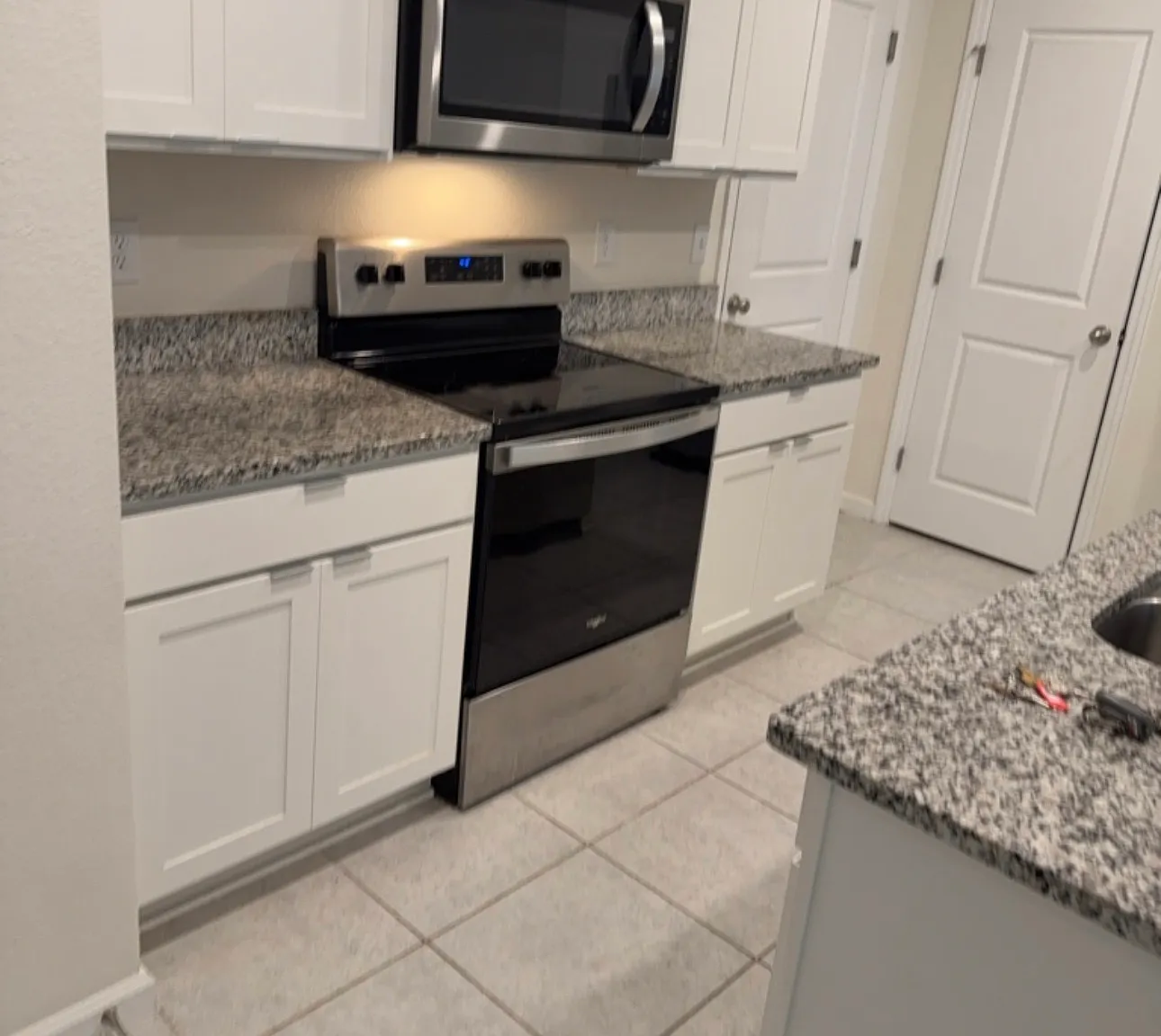 3 bed, 2.5 bath, 1826 sqft, $2,150 — Photo 4