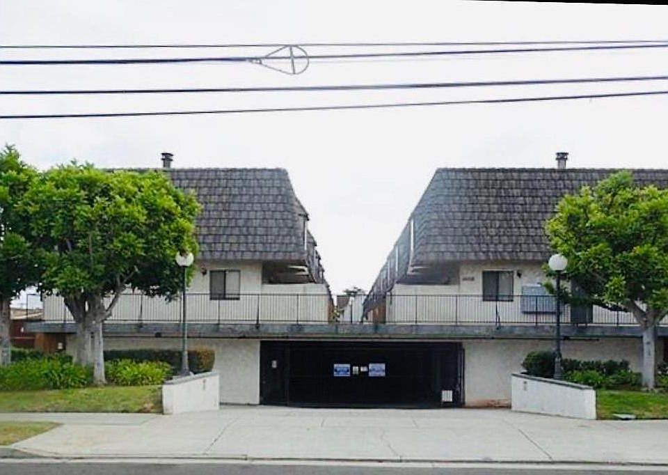 1st image of 14928 Halldale Ave APT 15