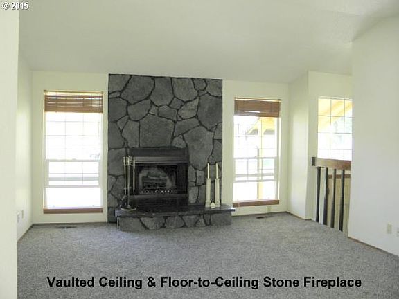 4th image of 5701 NE 38th St