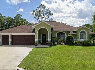 2 Pinelark Ln, Palm Coast, FL 32164