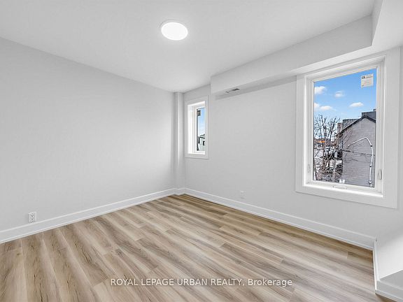 5th image of 851 Danforth Ave #B