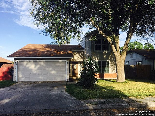1st image of 252 Saddlebrook Dr