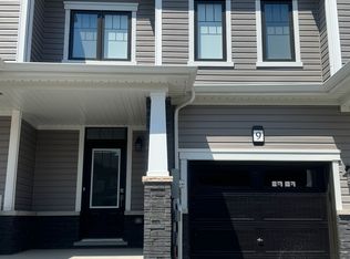 9 Lemon Ave, Thorold, ON L3B 0L4