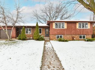 1703 Randolph Rd #1705, Janesville, WI 53545