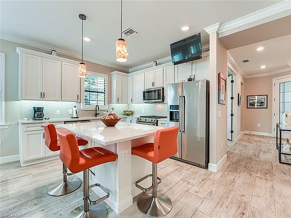 4th image of 12091 Canal Grande DR