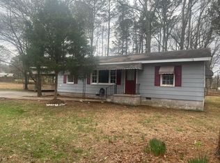 126 House Cir, Carrollton, GA 30117
