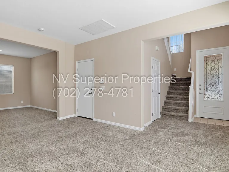5057 Golden Antelope Way — Photo 8