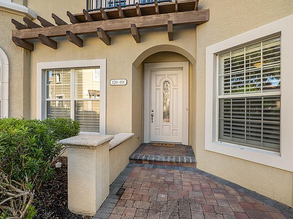 3rd image of 120 Cuello Ct Unit 101